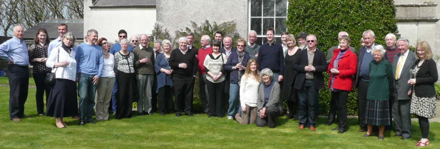 The group outside the Grimmond House.